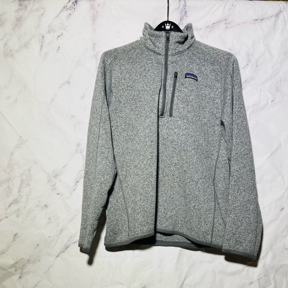 Men’s Patagonia sweater